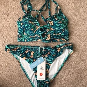 Cupshe Women's Lush Leaves Back Lace Up Bikini